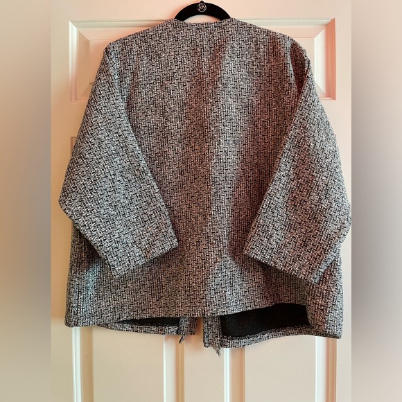 Gorgeous Slinky Tweed Open Front Fringed Edged Jacket Woman’s Size 2X NWOT - Picture 7 of 10